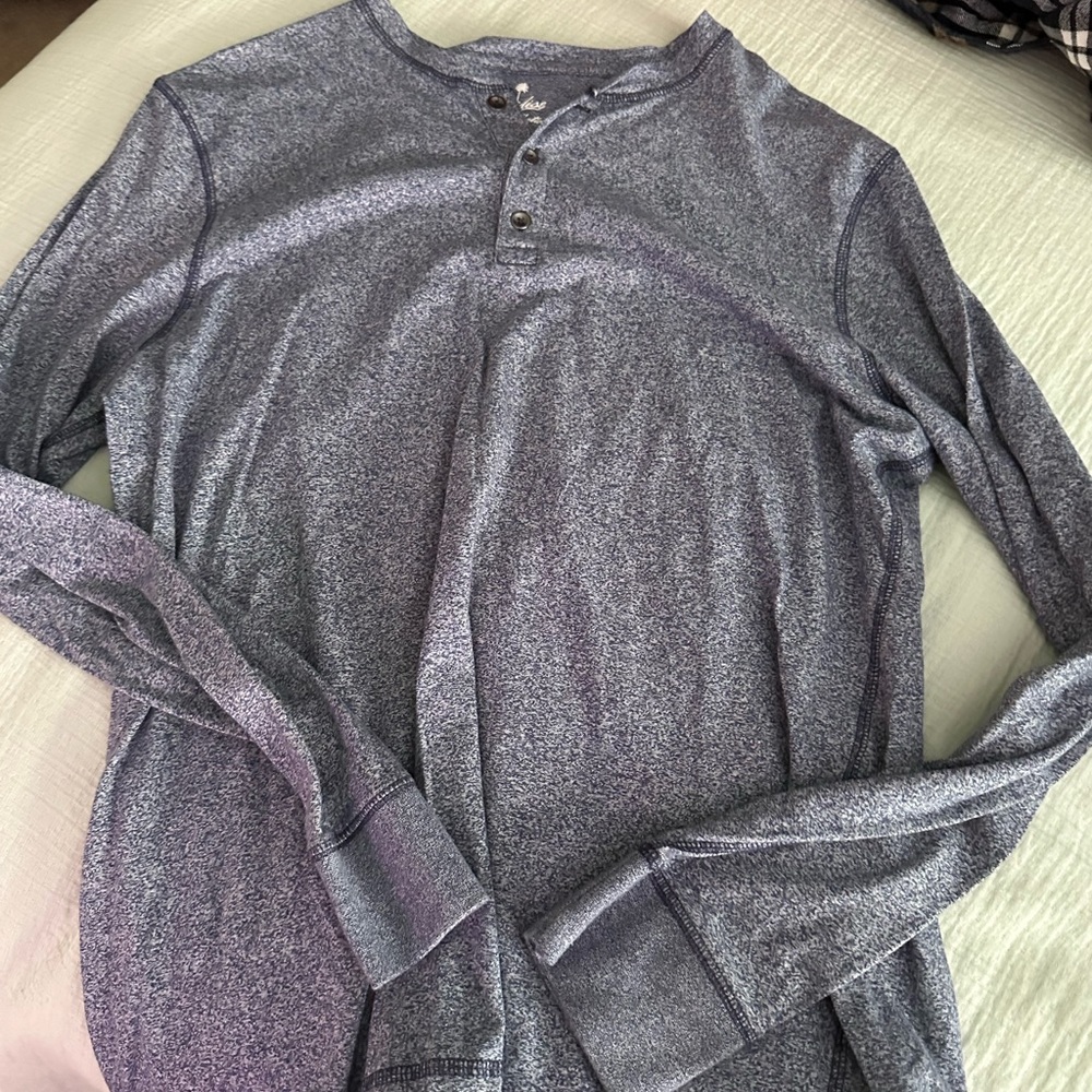 men’s shirt